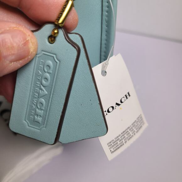 NWT Coach Curve Zip (Ergo) Shoulder Bag Glovetanned Leather CAF11 Aqua Teal BLUE - Picture 3 of 4